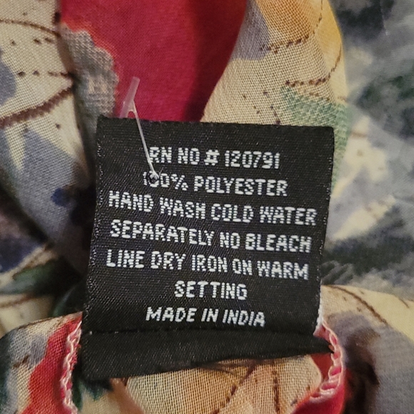 🎉HOST PICK🎉NWT COVERUP - Picture 8 of 8